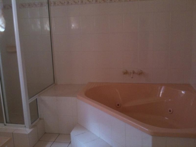 11B Hutcheon Street, Kawana QLD 4701